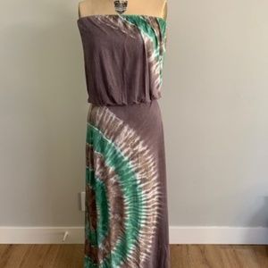 Beautiful Maxi Strapless Dress